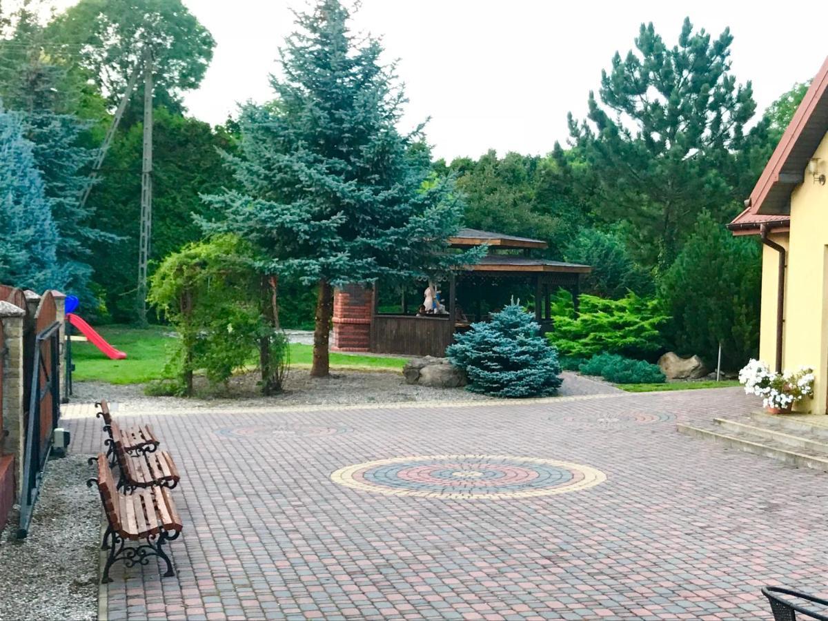 Zajazd Gosciniec Nowosiolki-Kolonia Luaran gambar